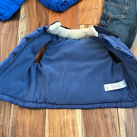 OSHKOSH B’GOSH OVERALLS CARTERS’SVEST WONDER NATION PUFFER JACKET SIZE 12 MONTHS - Picture 3 of 7